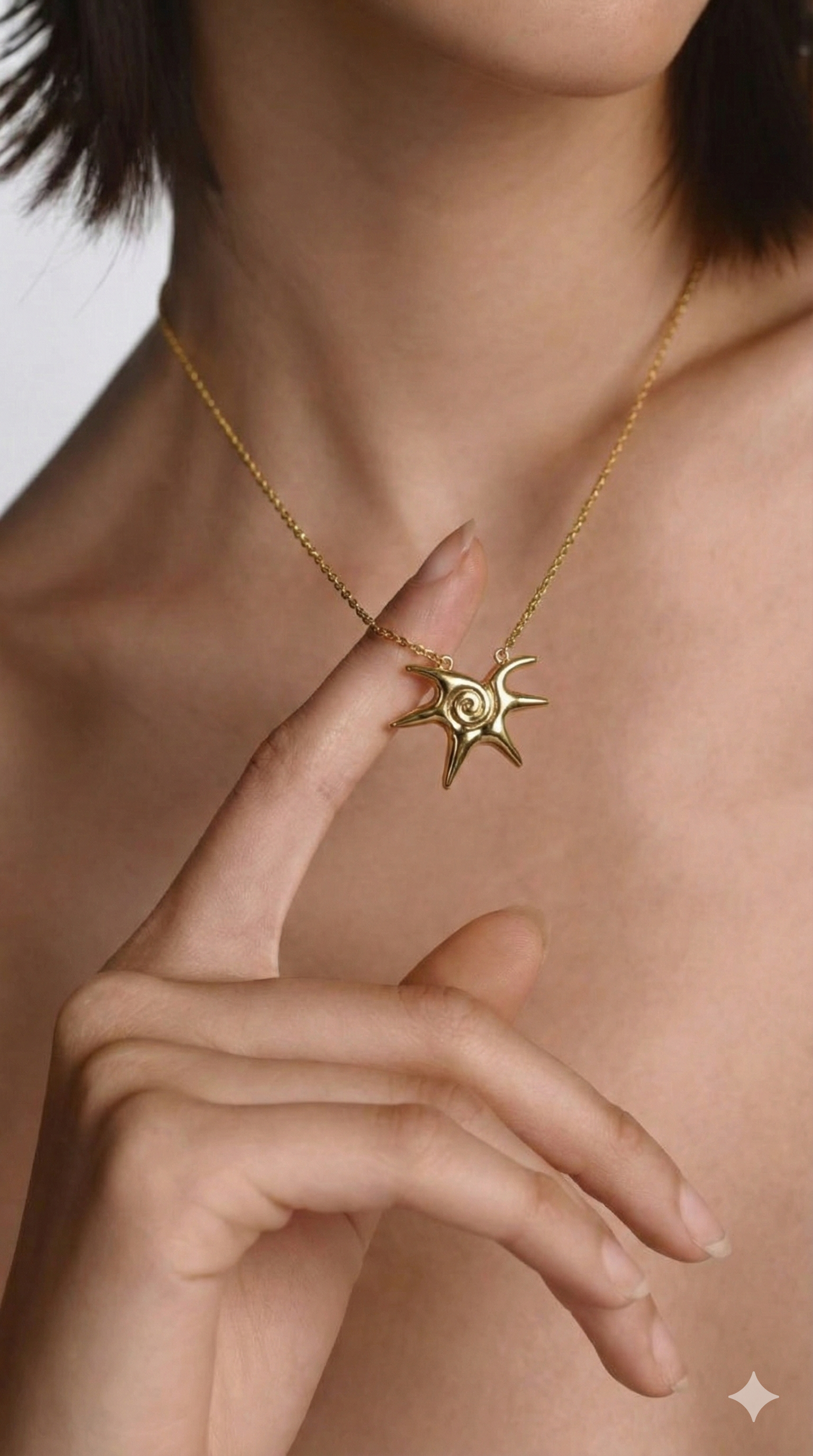 KARIGAAR Celestial Star Pendant – Modern Minimal Jewellery