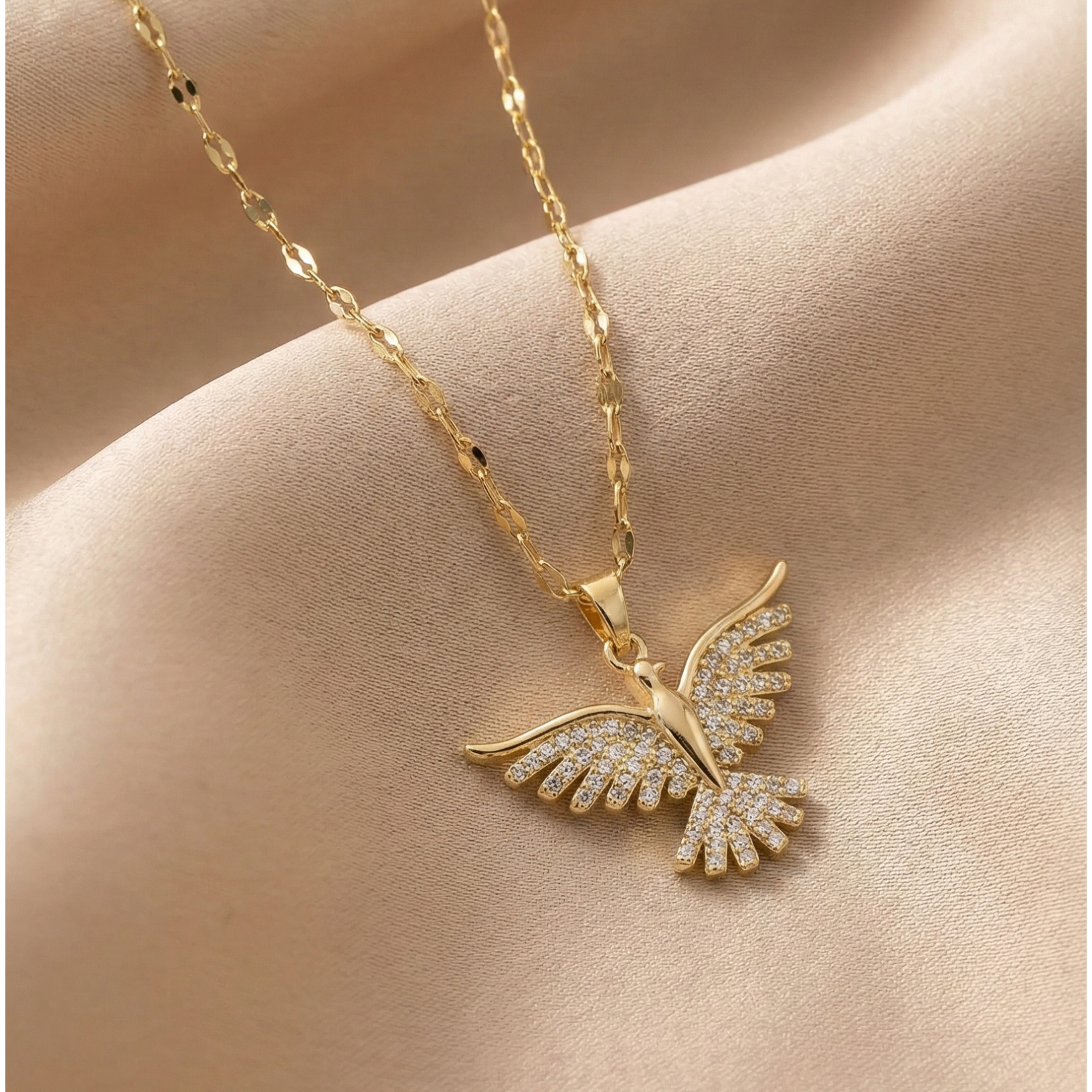 KARIGAAR Celestial Wings Pendant – Graceful Luxury Design